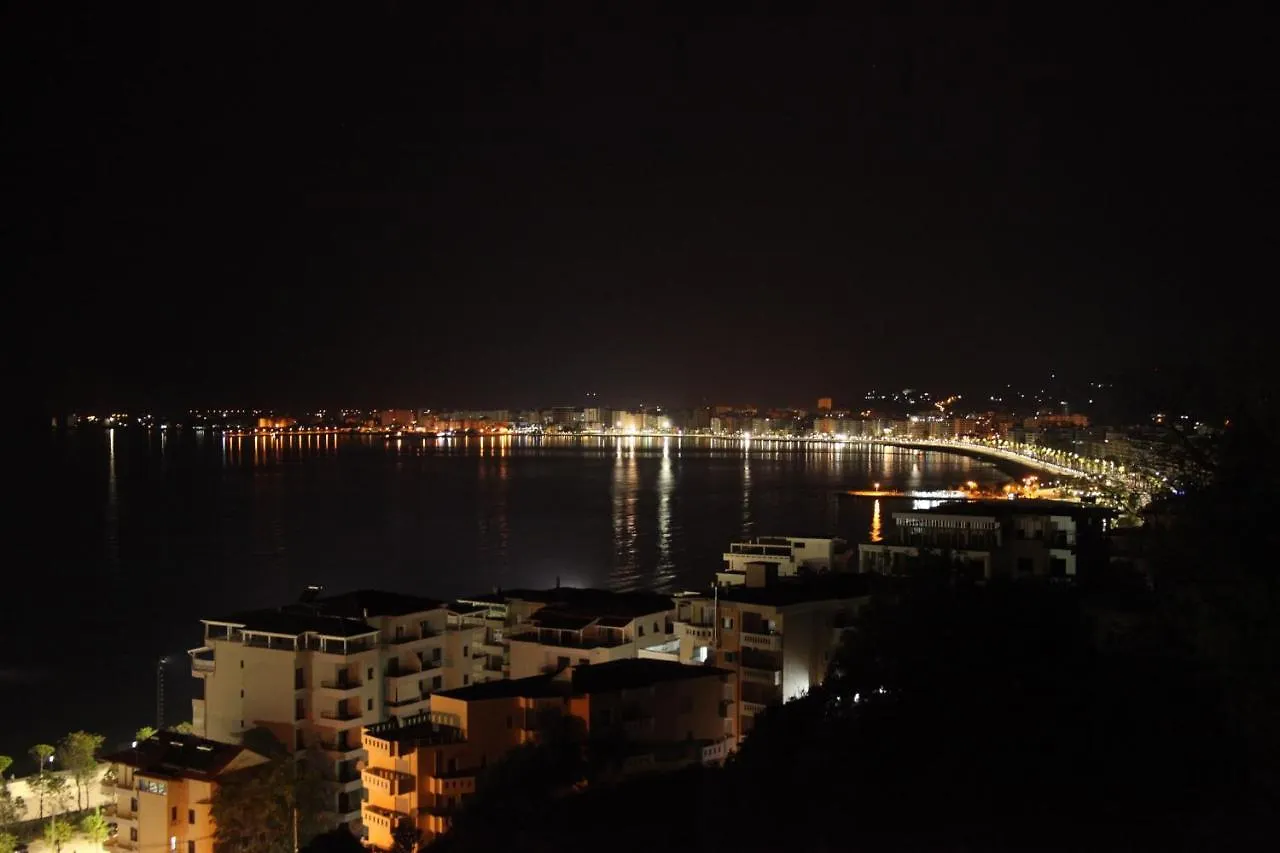 Al Hotel Vlore Albania