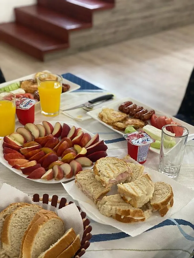 ***  Al Hotel Vlorë Albanien