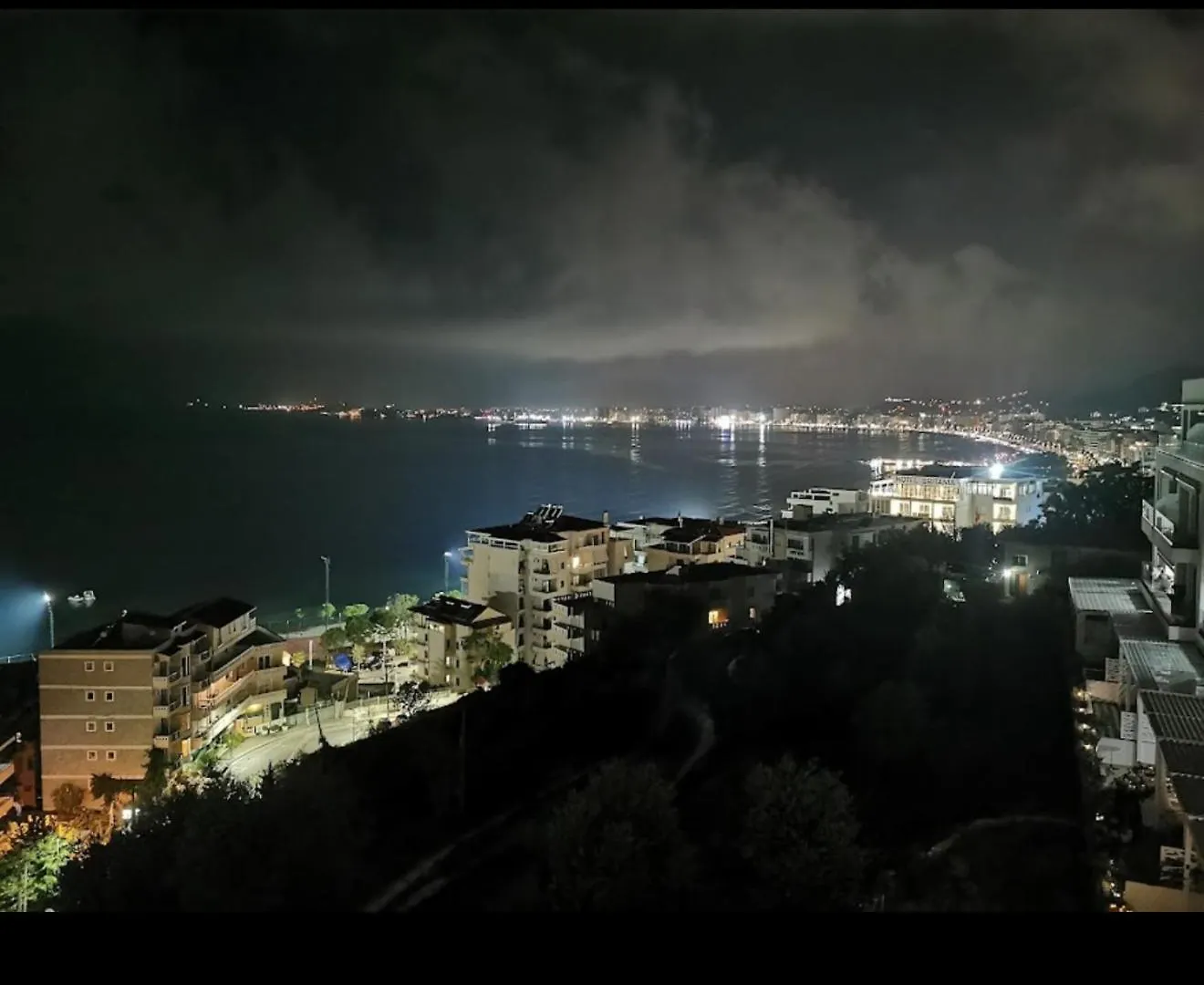 Al Hotel Vlore